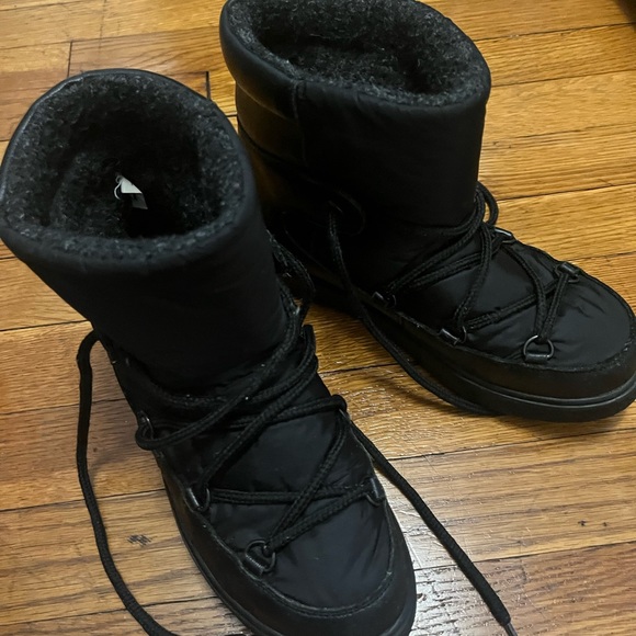 Moncler Winter boots - Picture 5 of 16